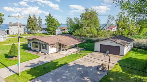 2058 Parkside, East Tawas, MI 48730