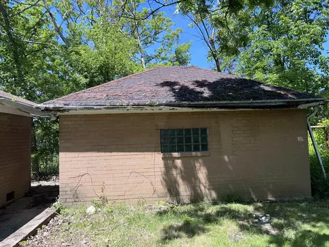 2618 Kellar, Flint, MI 48504 photo 3