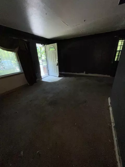 2618 Kellar, Flint, MI 48504 photo 5