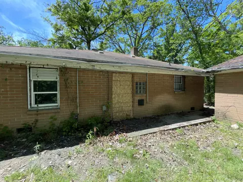 2618 Kellar, Flint, MI 48504 photo 2