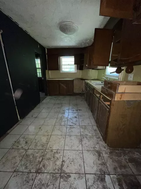 2618 Kellar, Flint, MI 48504 photo 11