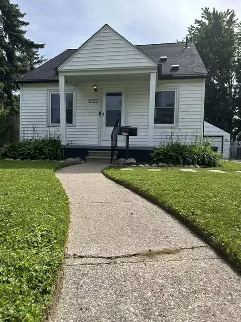 29796 Park, Roseville, MI 48066