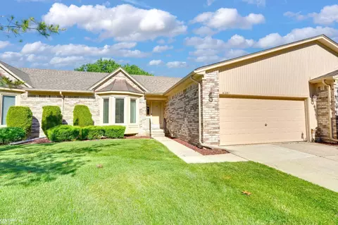 41281 Fortuna, Clinton Township, MI 48038