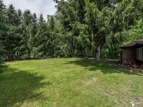 10015 Secor, Temperance, MI 48182 photo 28