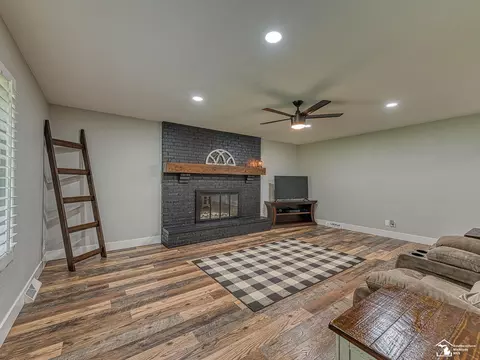 10015 Secor, Temperance, MI 48182 photo 16