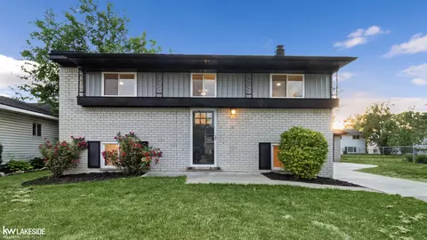 58553 Chennault, New Haven, MI 48048
