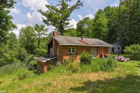 5691 Havens, Dryden, MI 48428