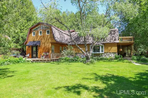 n13006 K-1 Road, Carney, MI 49812