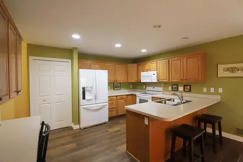 7156 Burning Bush, Flushing, MI 48433 photo 8