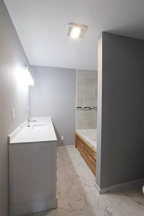 217 W Main, Flushing, MI 48433 photo 15