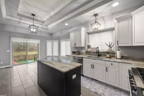 19072 Brighton, Macomb, MI 48042 photo 13