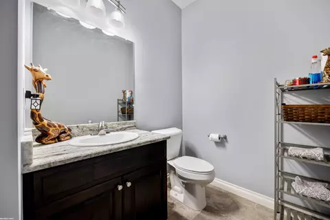 19072 Brighton, Macomb, MI 48042 photo 16