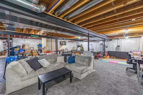 19072 Brighton, Macomb, MI 48042 photo 32