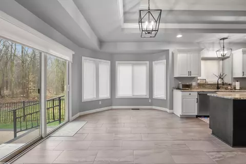 19072 Brighton, Macomb, MI 48042 photo 12
