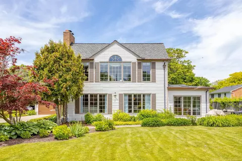 Exterior - 4 Lakeside, Grosse Pointe, MI 48230 photo 2 of 18