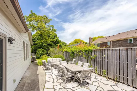 Exterior - 4 Lakeside, Grosse Pointe, MI 48230 photo 14 of 18