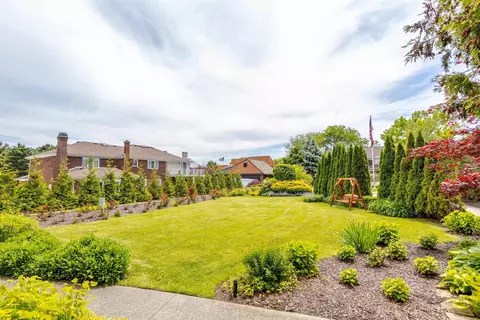 Exterior - 4 Lakeside, Grosse Pointe, MI 48230 photo 18 of 18