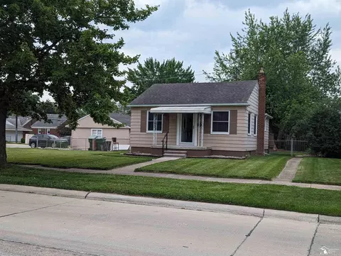 13641 Birrell, Southgate, MI 48195