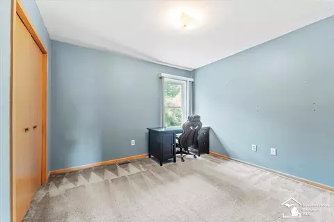 Bedroom - 26201 King, Romulus, MI 48174 photo 1 of 6
