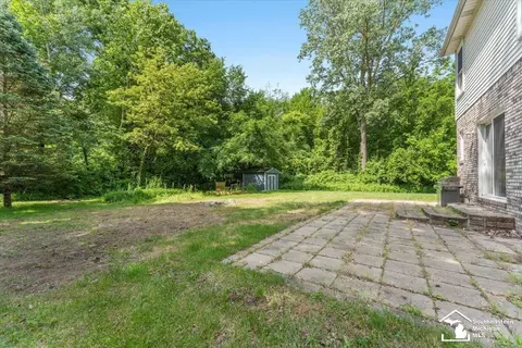 Exterior - 26201 King, Romulus, MI 48174 photo 3 of 5