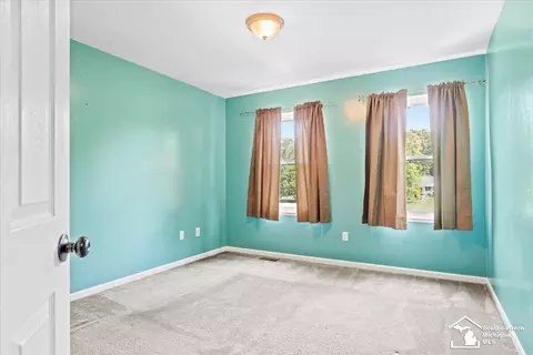 Bedroom - 26201 King, Romulus, MI 48174 photo 3 of 6