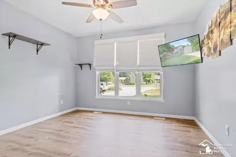 Other - 26201 King, Romulus, MI 48174 photo 3 of 8
