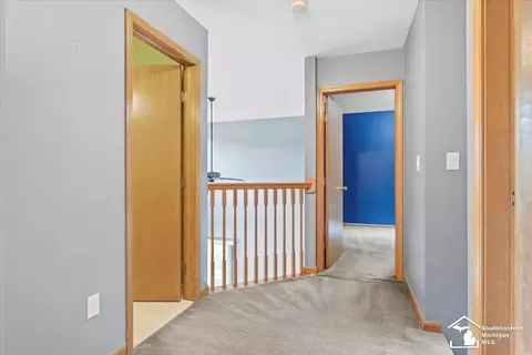 Entry Way - 26201 King, Romulus, MI 48174 photo 3 of 3