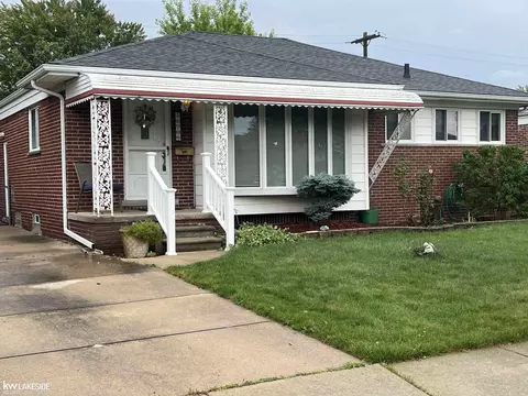 25706 Harmon, Saint Clair Shores, MI 48081