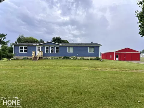 9201 W Riley, Elsie, MI 48831