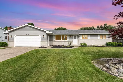 3270 W Wintergreen, Saginaw, MI 48603