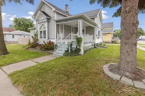 200 S Barclay, Bay City, MI 48706
