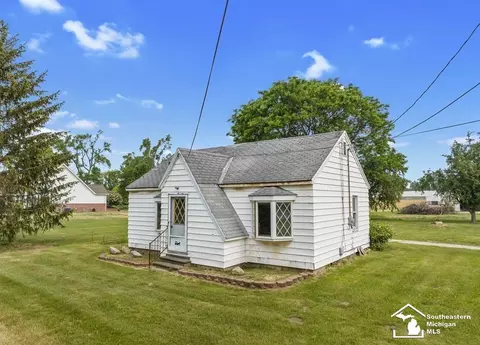 Exterior - 187 E Newburg, Carleton, MI 48117 photo 1 of 5