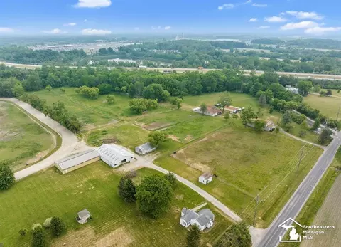 View/Area - 187 E Newburg, Carleton, MI 48117 photo 2 of 5