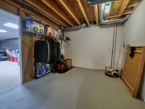 49334 Flint, Macomb, MI 48044 photo 38