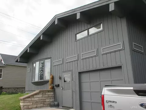 Exterior - 507 E Pierce, Wakefield, MI 49968 photo 4 of 9