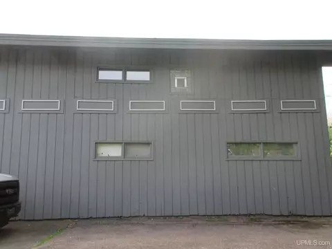 Exterior - 507 E Pierce, Wakefield, MI 49968 photo 6 of 9