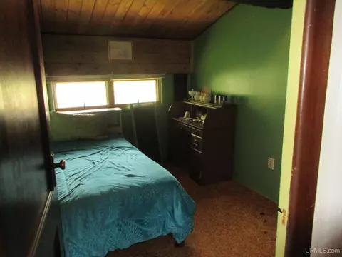 Bedroom - 507 E Pierce, Wakefield, MI 49968 photo 1 of 4