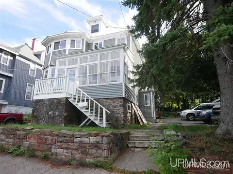 505 W South, Houghton, MI 49931