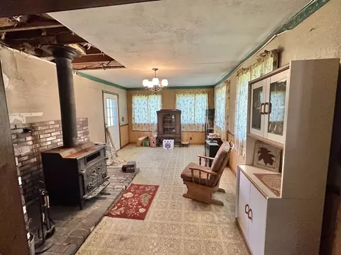 1228 W Saganing, Bentley, MI 48613 photo 9