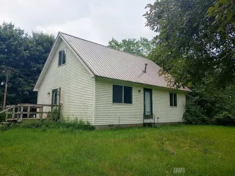 515 S Hawkins, Gladwin, MI 48624