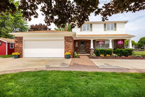 7276 Cardinal, Algonac, MI 48001