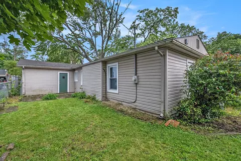 Exterior - 320 Commonwealth, Flint, MI 48503 photo 3 of 4