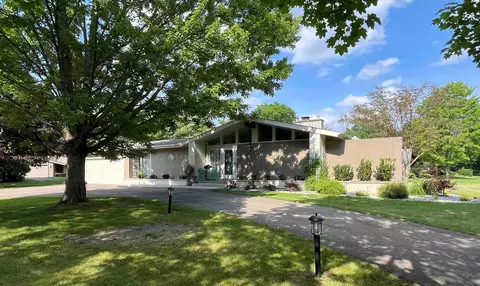 4116 Arbor, Midland, MI 48640