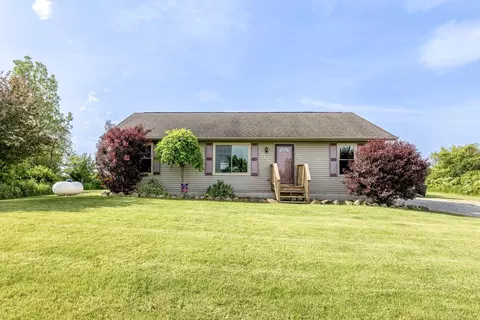 5674 Galbraith Line, Croswell, MI 48422