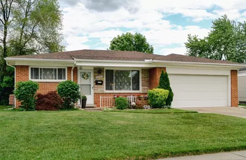 29264 Apolonia, Warren, MI 48092