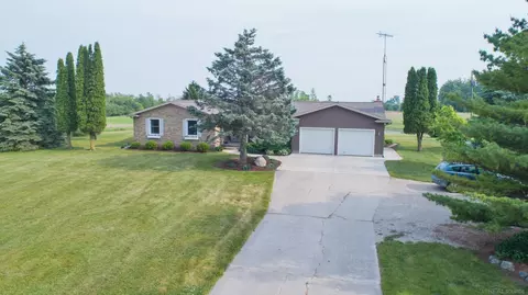 5708 Walker Rd, Applegate, MI 48401 photo 37