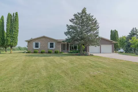 5708 Walker Rd, Applegate, MI 48401 photo 48