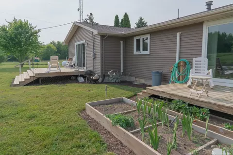 5708 Walker Rd, Applegate, MI 48401 photo 54