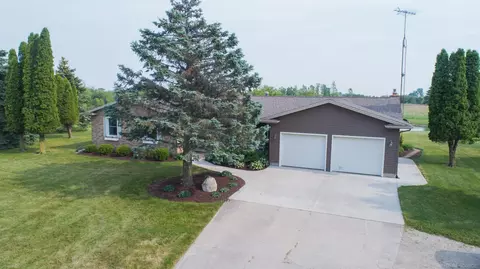 5708 Walker Rd, Applegate, MI 48401 photo 38