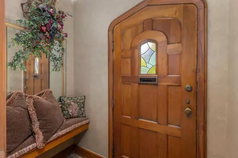 905 Pemberton, Grosse Pointe Park, MI 48230 photo 6